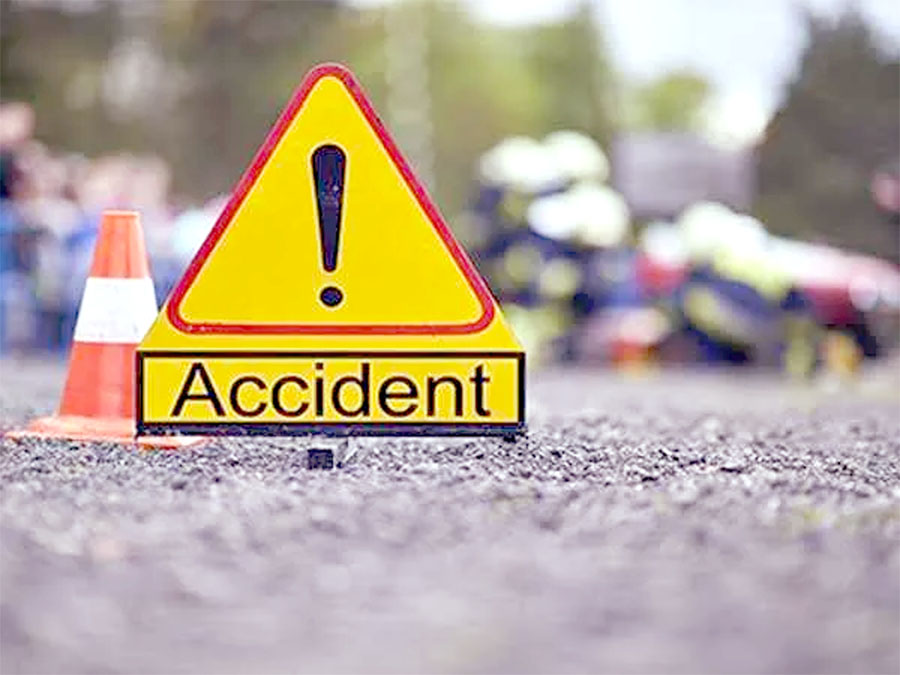 Army truck falls into deep gorge in Jammu and Kashmir's Ramban, three jawans killed.